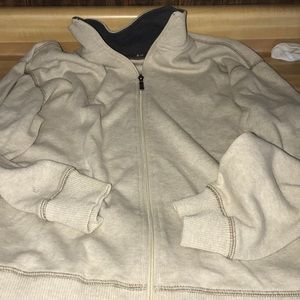 Xl zip up